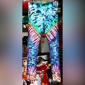 Old navy girls tie dye legging hand dyed “sunset on the water “ size 18 plus NWT